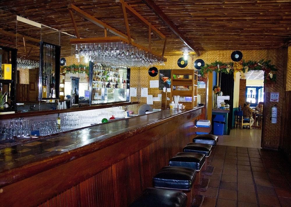 Hotel Guadaira Resort Мельгар Экстерьер фото
