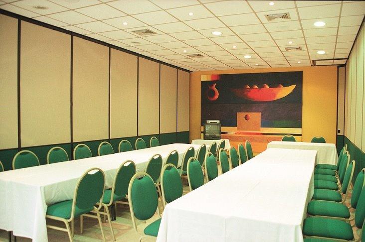 Hotel Guadaira Resort Мельгар Экстерьер фото